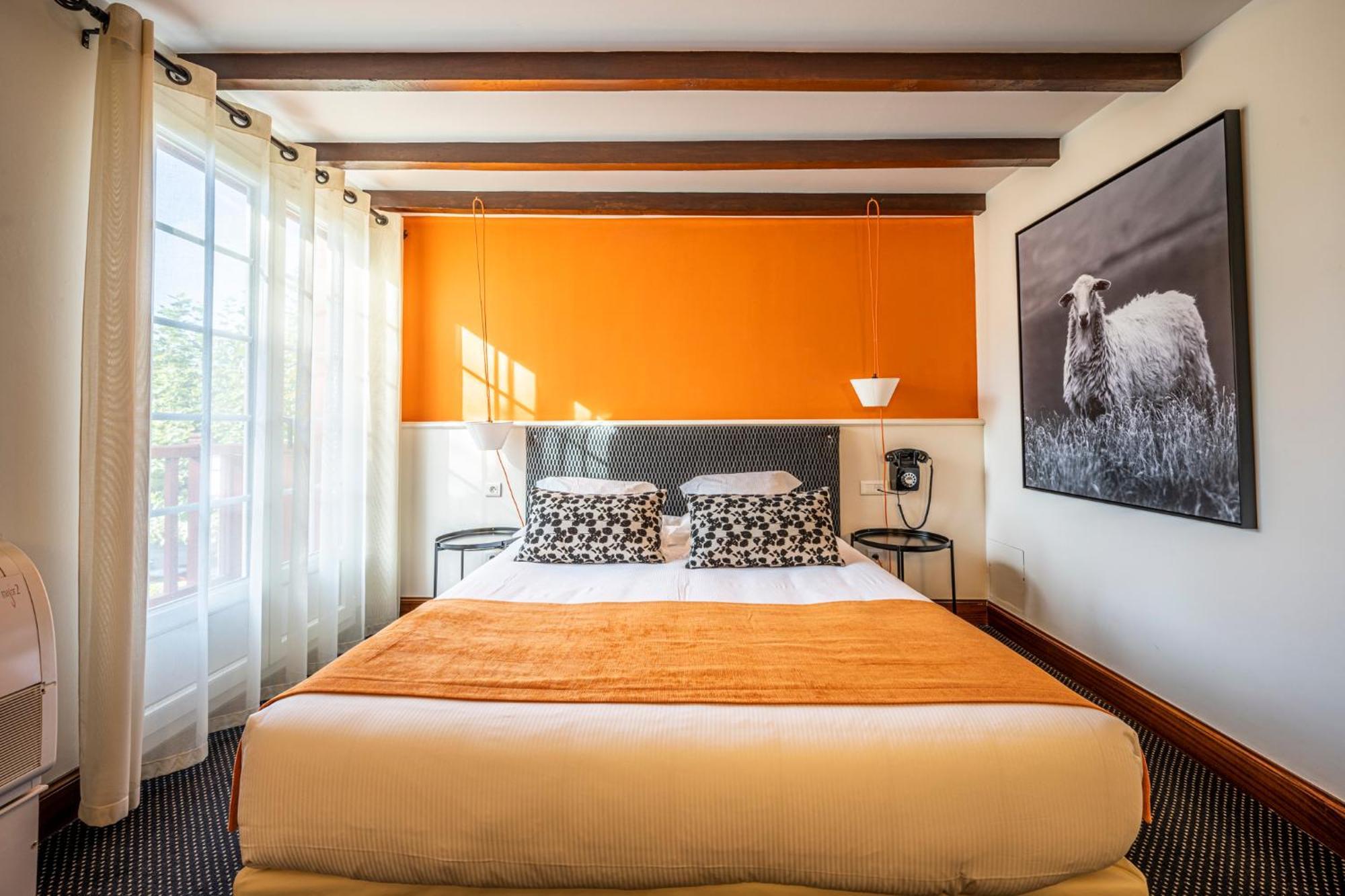 Hotel Ithurria - Teritoria Aïnhoa Eksteriør bilde